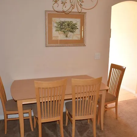 Traditional 4 Bedroom 3.5 Bath Townhome
